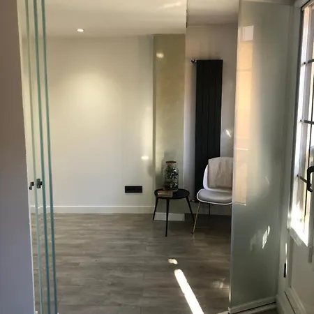 Piso En El Emblematico Barrio Antiguo De * اوفيدو